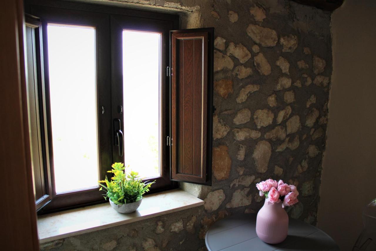 Hotel Roba Albanisi Aragona Esterno foto