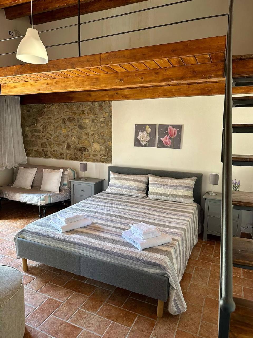 Hotel Roba Albanisi Aragona Esterno foto