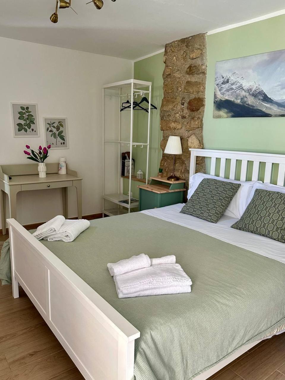 Hotel Roba Albanisi Aragona Esterno foto