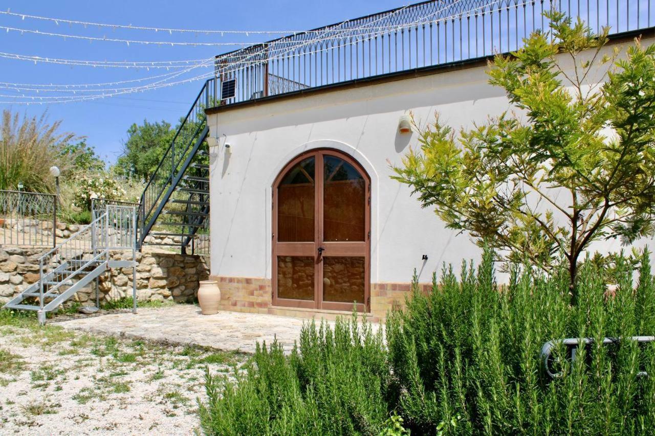 Hotel Roba Albanisi Aragona Esterno foto