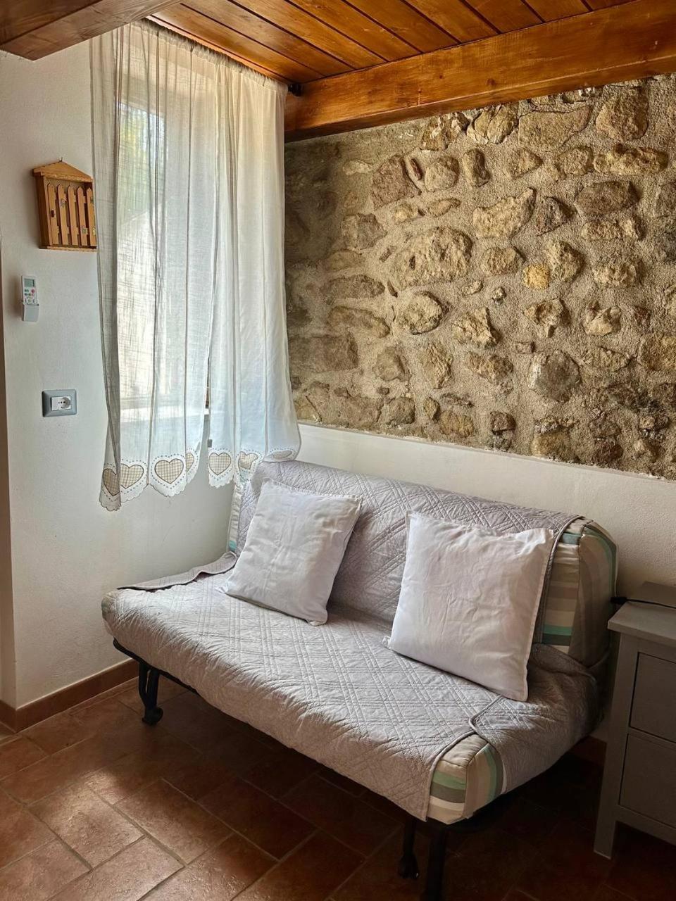 Hotel Roba Albanisi Aragona Esterno foto